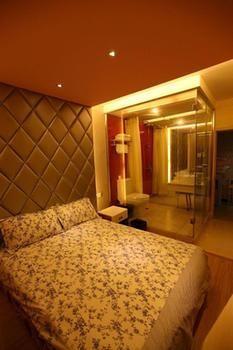 Shanghai Xinyuan Theme Hotel Buitenkant foto